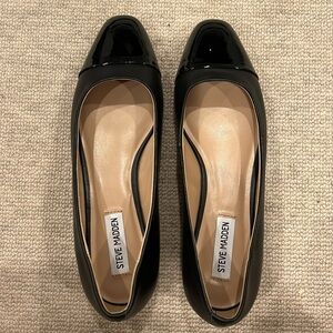 Brand New Steve Madden Patent Leather Cap Toe Flats. Never Been Worn